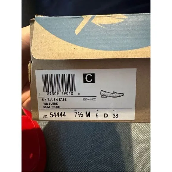 Clarks unstructured blush ease loafer in red suede size 7.5/38 - Picture 9 of 9